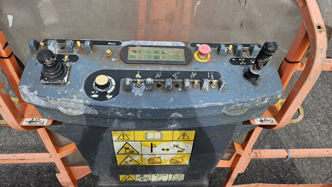 Sold - Telescopic Boom Lift - View 6